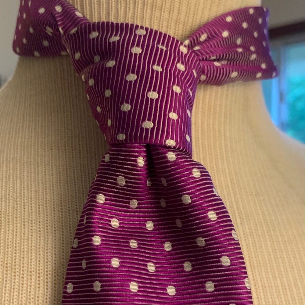 ASTOR & BLACK CUSTOM CLOTHIERS PURPLE POLKA DIT NECKTIE EXTRA LONG